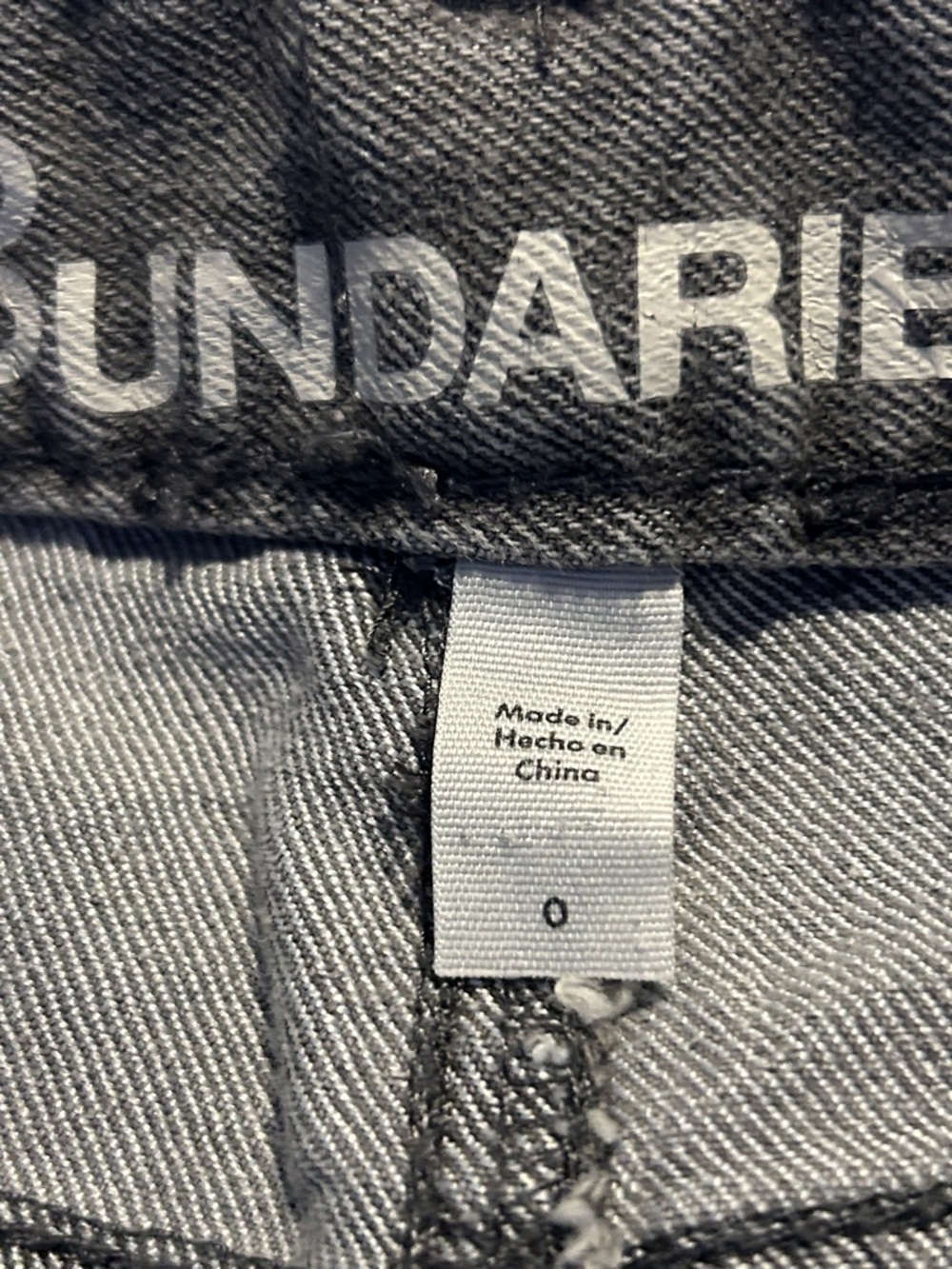 No Boundaries Women's Gray Wide Leg Jeans - Picture 2 of 10
